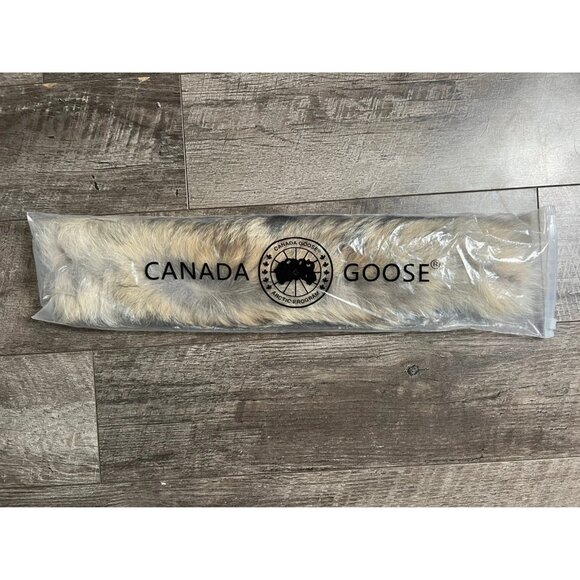 Canada Goose Men's Black Expedition Parka with Fur Trim - Picture 5 of 12